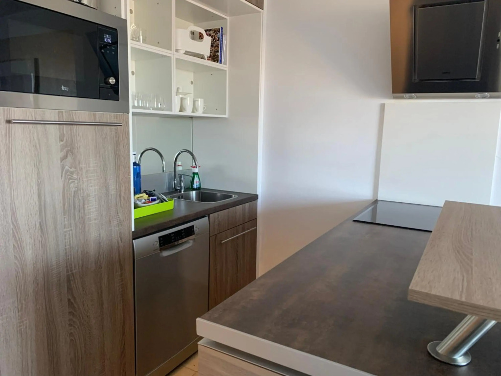 1600 Ocean Walk