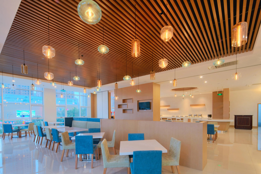 Holiday Inn Express Luoyang Yichuan