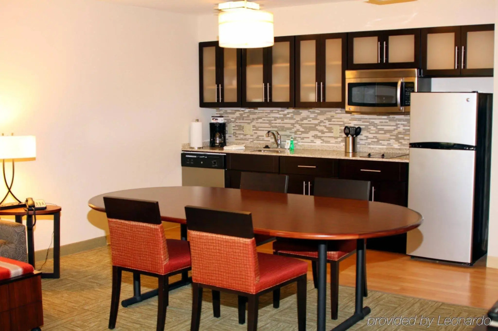 Staybridge Suites Syracuse Liverpool by IHG