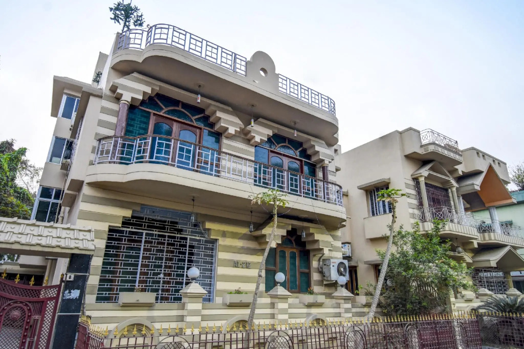 OYO 79197 Ashish Inn Guest House