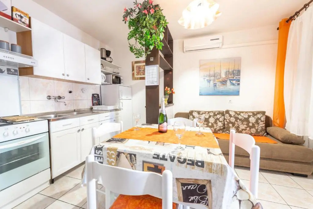 Apartments Jadran