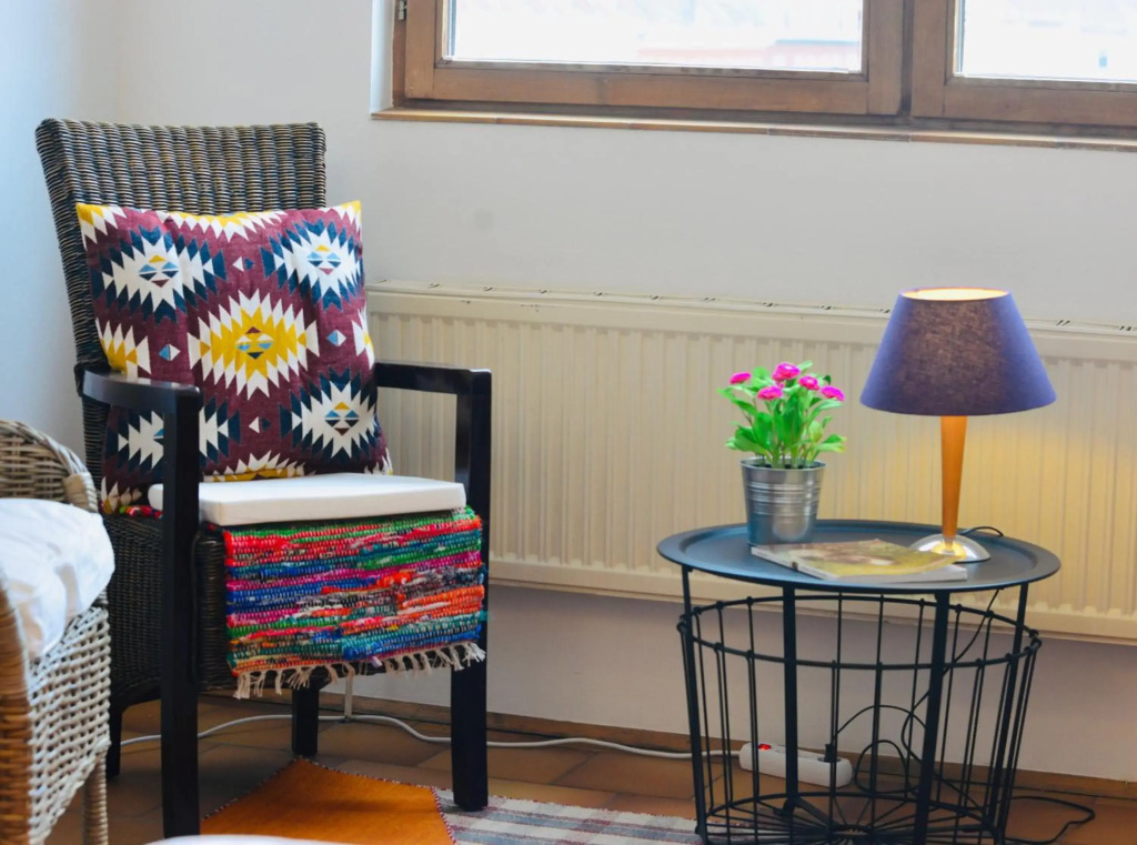 Charming Attic Apartment near Messe Wien and Center