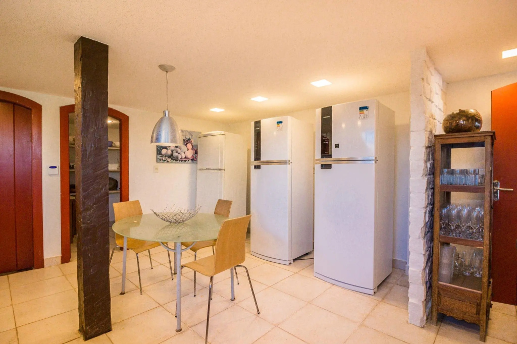 Incrível Mansão Pé na Areia de Geribá com Cinco Suítes Por Luxury Rentals