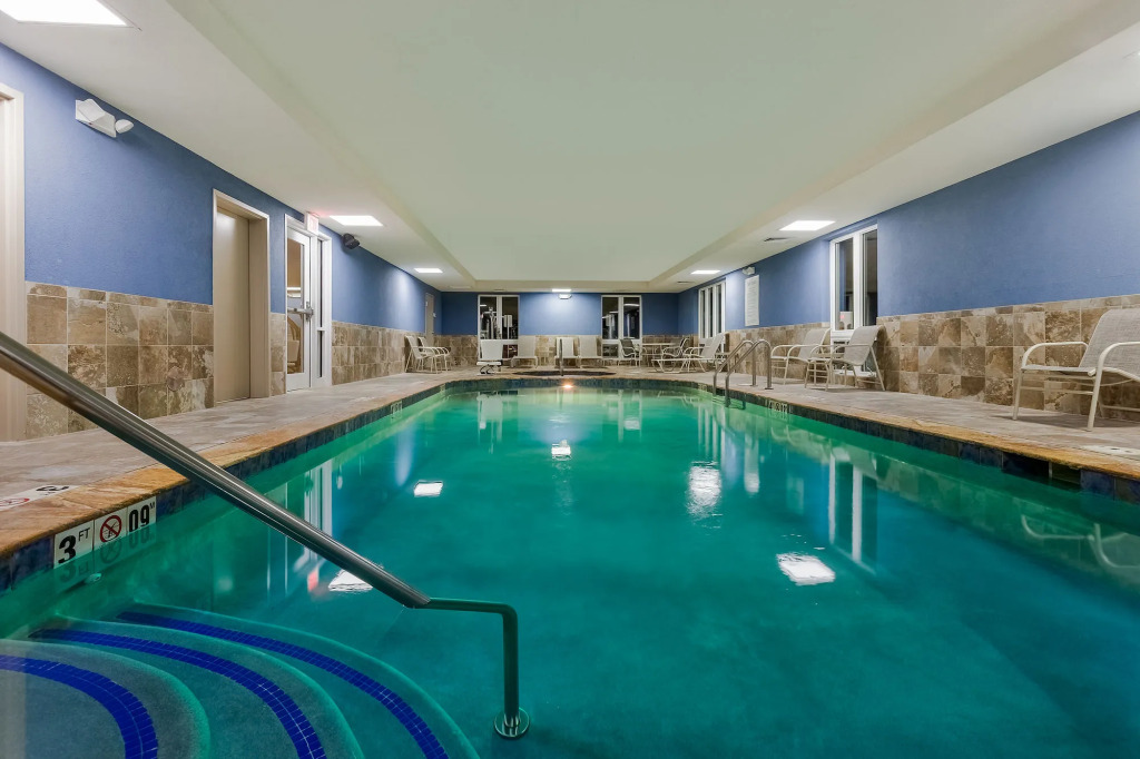 Holiday Inn Express Hotel & Suites Salina by IHG