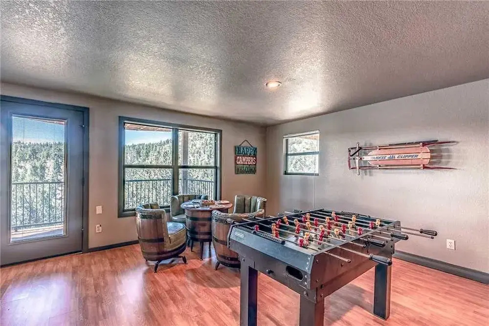 Altitude Adjustment - Three Bedroom Cabin