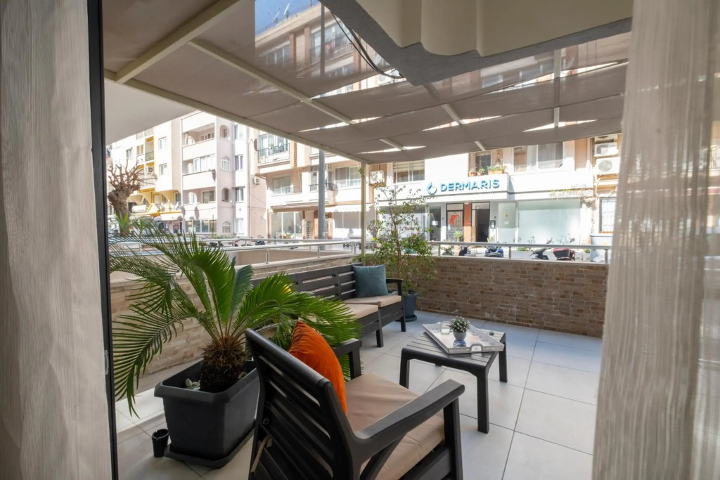 Ezgi's Suite With Terrace in The Heart of Marmaris