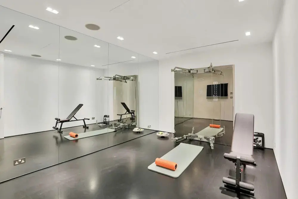 Paddington Luxury 3-bed Mews Private Cinema Gym