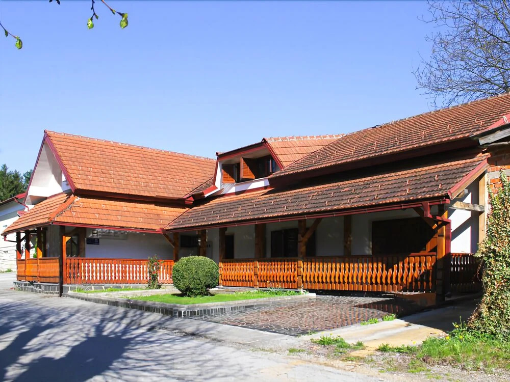 House Giga