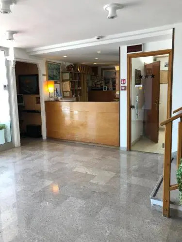 Hotel International