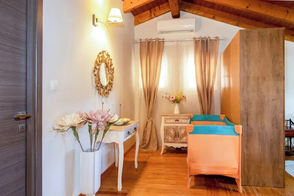 Villa Victoria by CorfuEscapes