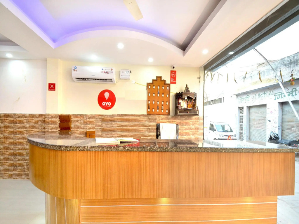 OYO 8423 Grand Park