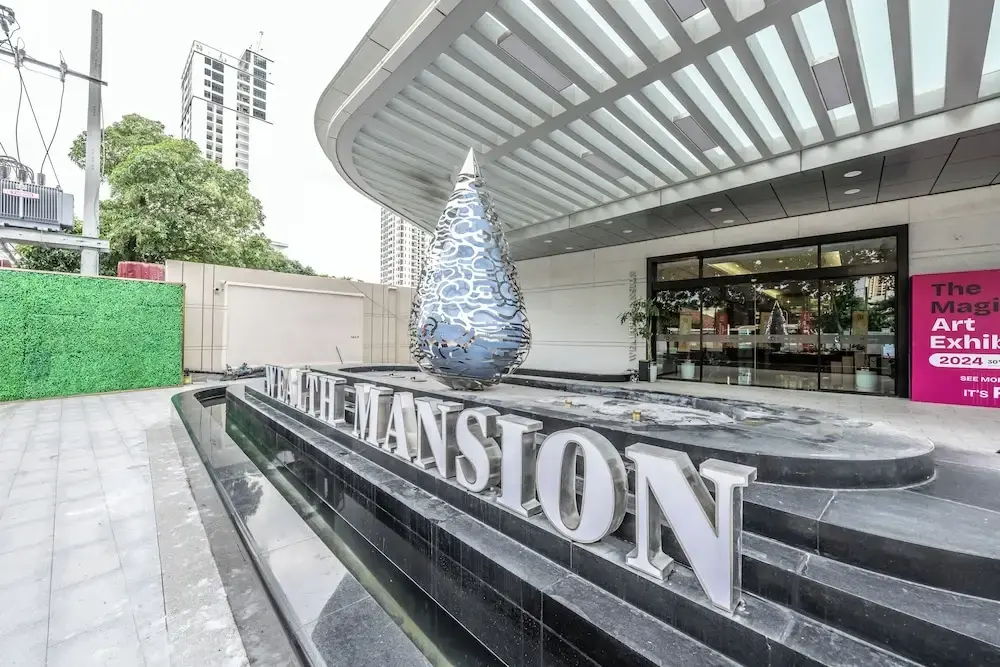 Wealth Mansion Suite River View by Soben