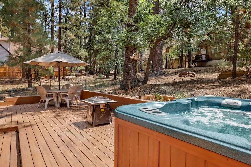 Bearfoot Retreat #2024 by Big Bear Vacations