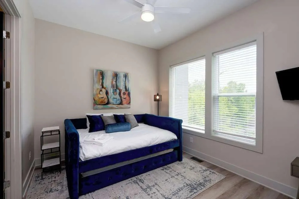 Music City Modern