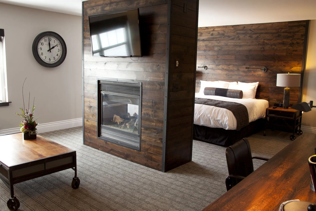 Ironworks Hotel