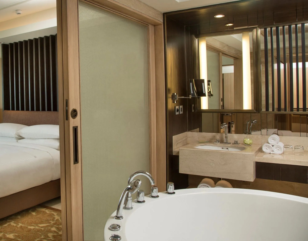 JW Marriott Mussoorie Walnut Grove Resort & Spa