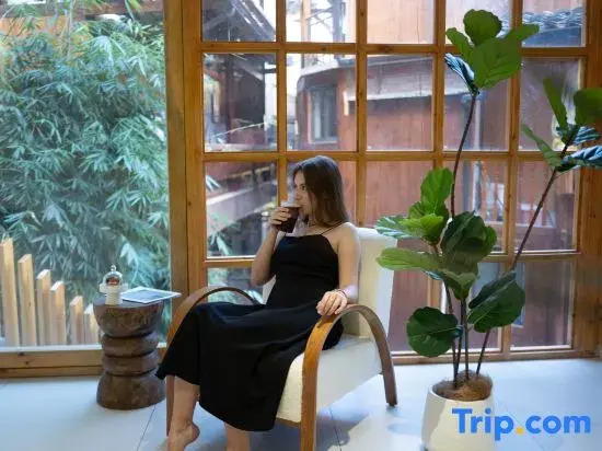 Worry-free-He Shan Ji Carefree Holiday Homestay