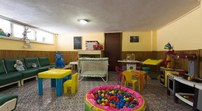 Hotel Real