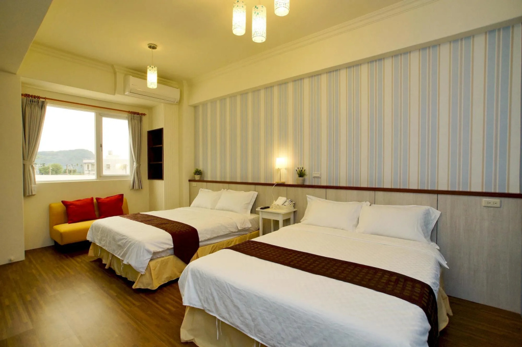 輕旅小站 Soft Travel Hostel