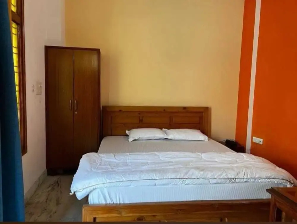 Rawat Residency