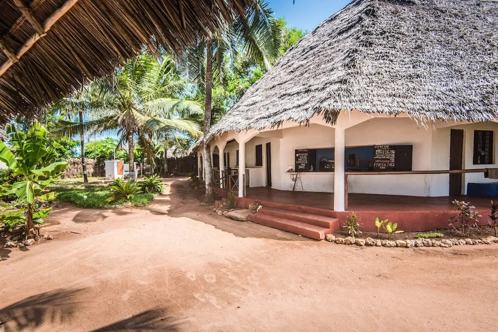 Ocean Breeze Lodge