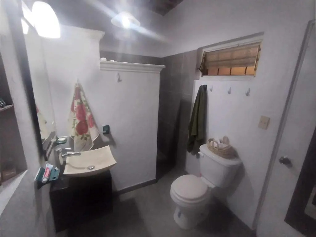 De la Vega Suite