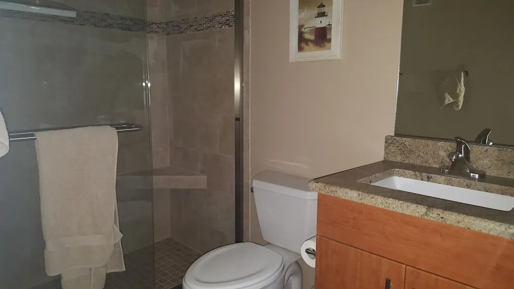 Midnight Cove Ii 214f - Best Of The Bayside! 2 Bedroom Condo