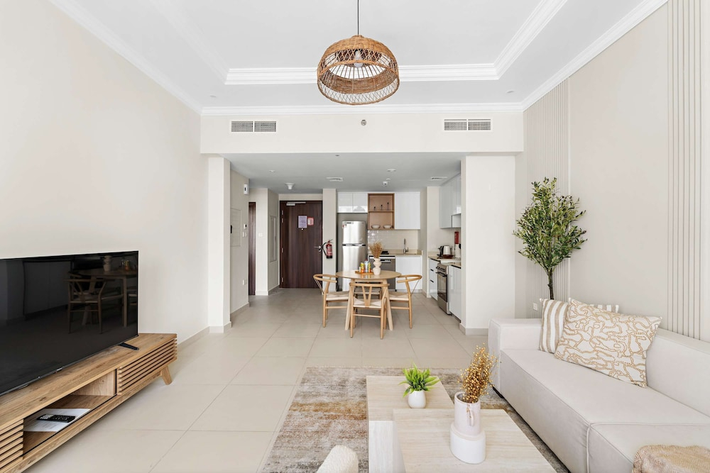 Silkhaus Chic and Cozy 1 BDR In Reem Island