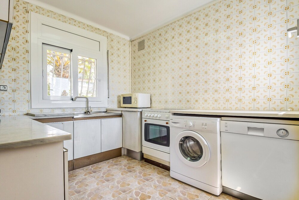 Apartment in Roses Near Canyelles Beach