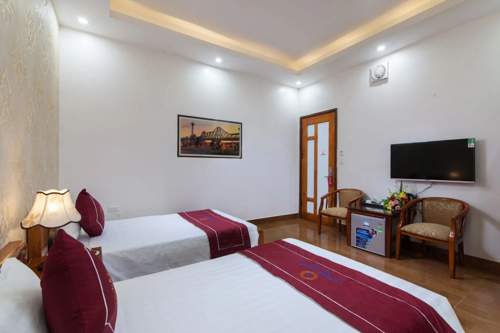 Luxury Airport Hotel & Spa