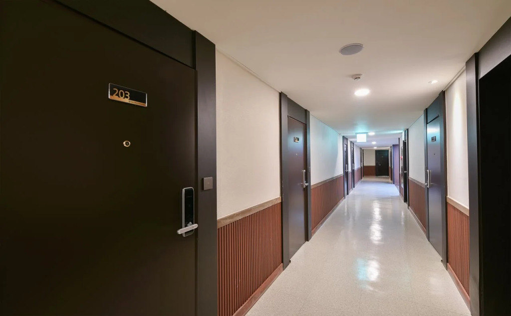 Sea Moon Tourist Hotel