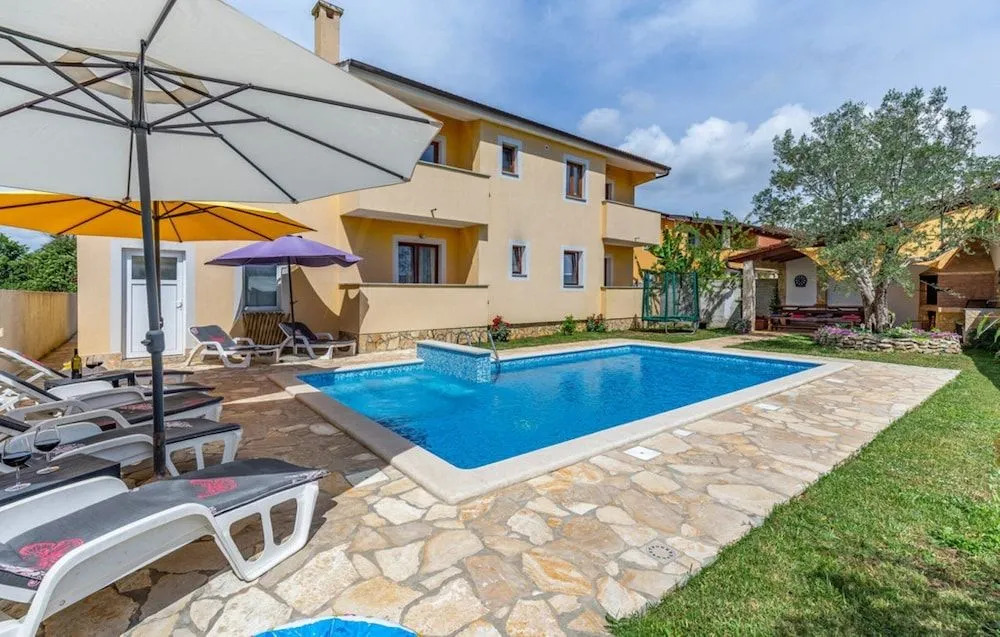 Apartment Stinjan