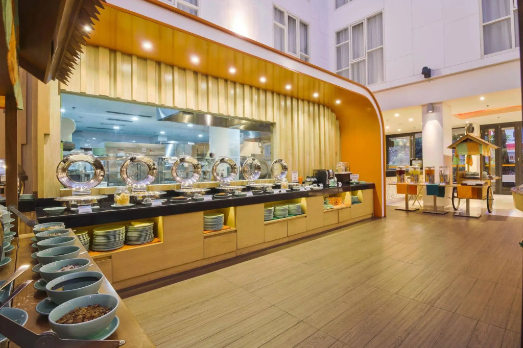 HARRIS Hotel Raya Kuta Bali