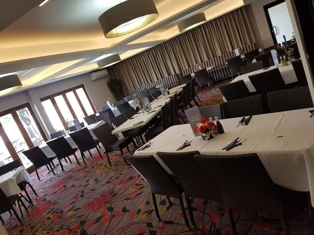 Windsor Hotel Motel Dalby