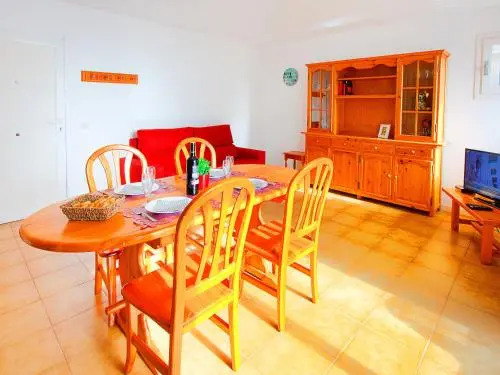 Apartment Platja de Roses-2 by Interhome