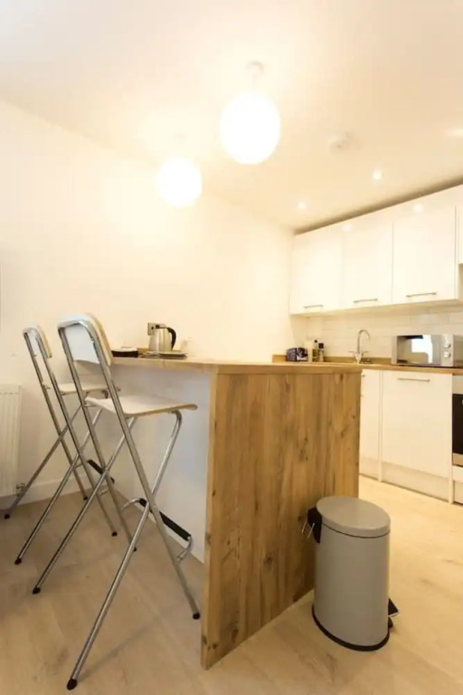 Remarkable 2-bed Apartment in Culross