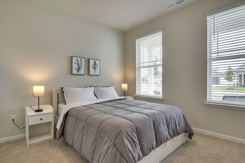 3 Mi to Bethany Beach: Ocean View Home w/ Patio