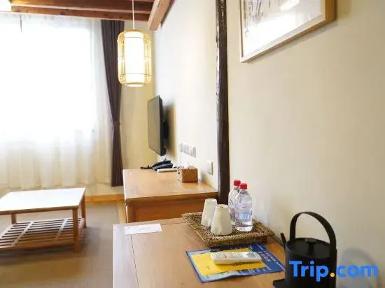 Shanghai Zen Spring Hot Spring Resort Hotel