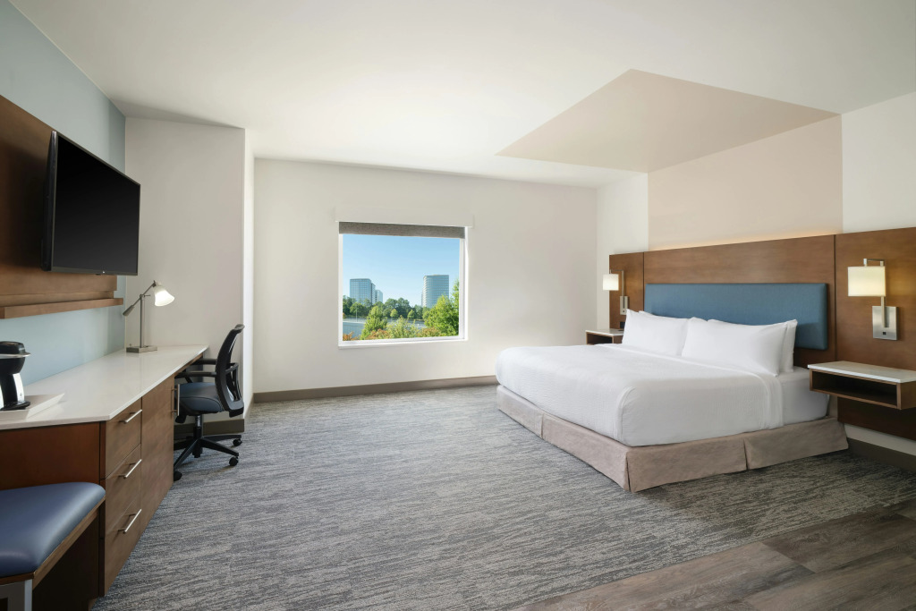 EVEN Hotel Atlanta - Ballpark Area by IHG