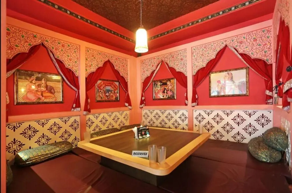 Hotel Lal Qila