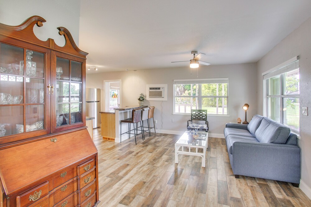 < 1 Mi to Dtwn & Harborwalk! Snowbird Retreat