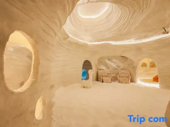 Xianning Yitang Hot Springs Resort Hotel
