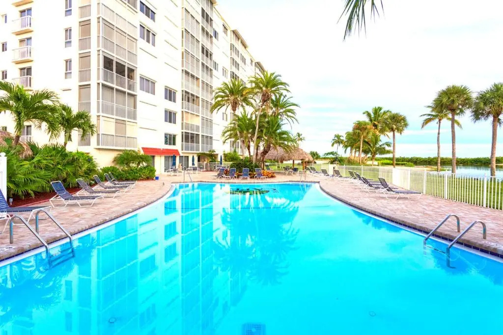 Sun Caper 807, 2 Bedrooms, Gulf Front, Elevator, Sleeps 6, Heated Pool