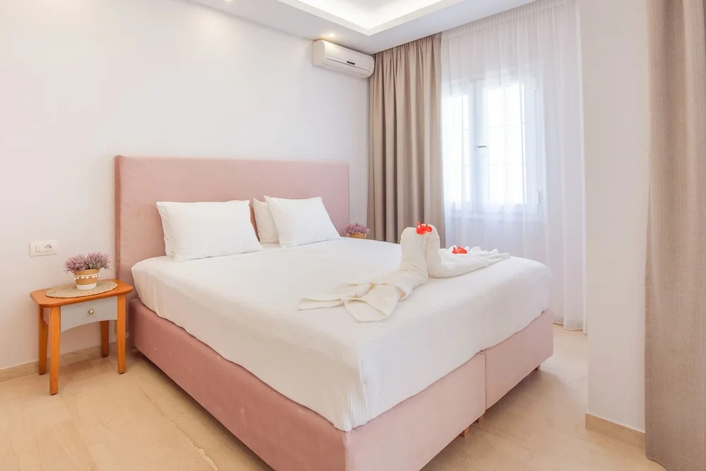 KORINA APART HOTEL KAVOS