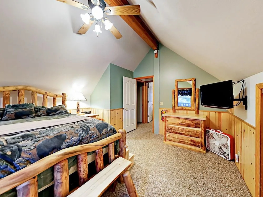 41813 Golden W Pl Home