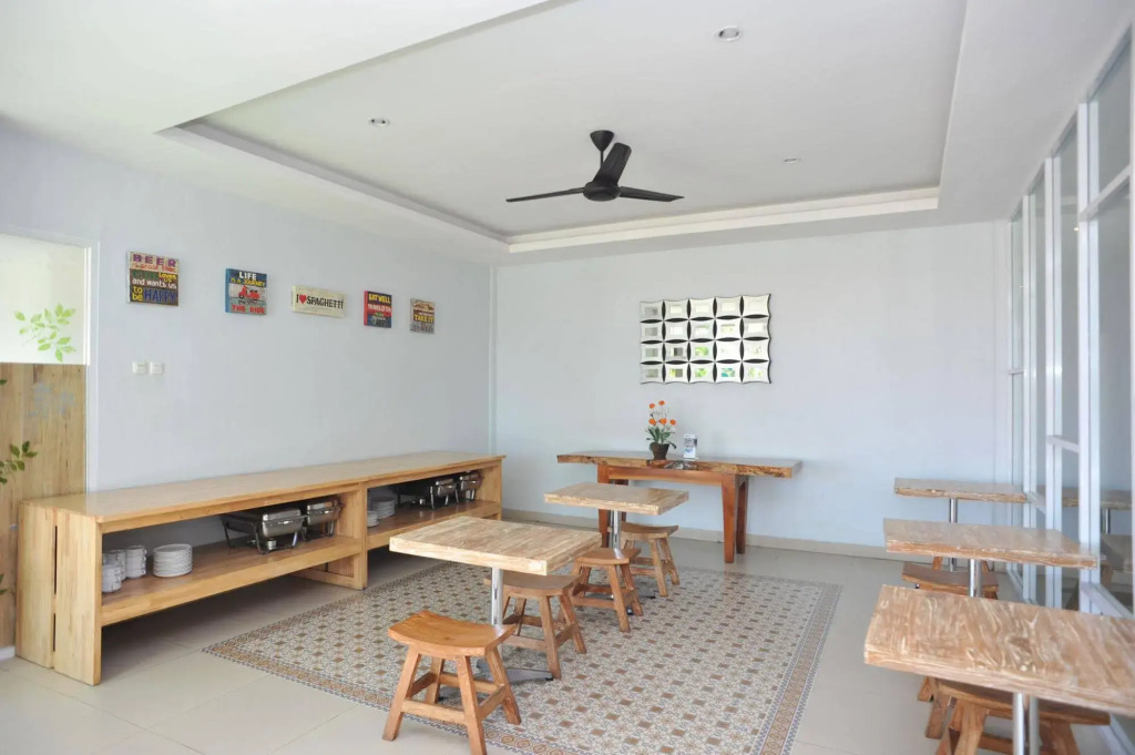 Airy Legian Batu Pageh Gang Melan Kuta Bali