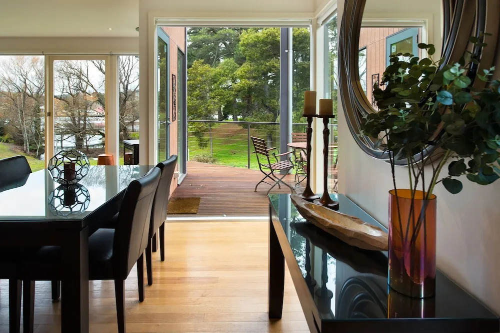 Daylesford Lake Villa 2