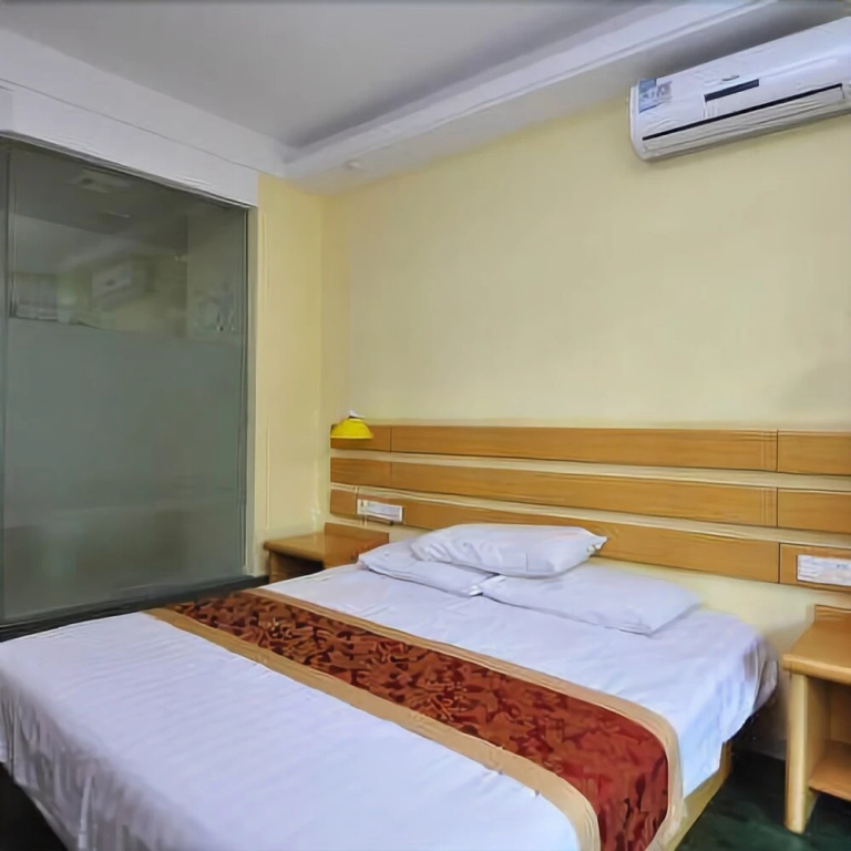 Mekong River International Youth Hostel