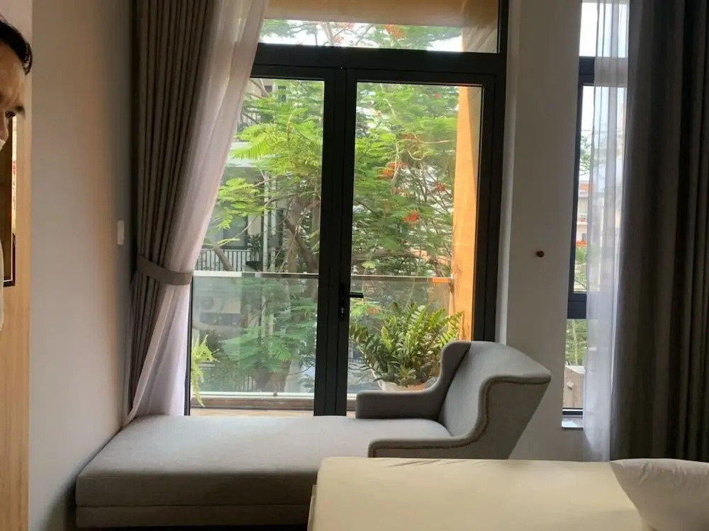 City House Apartment - Sunshine Residence