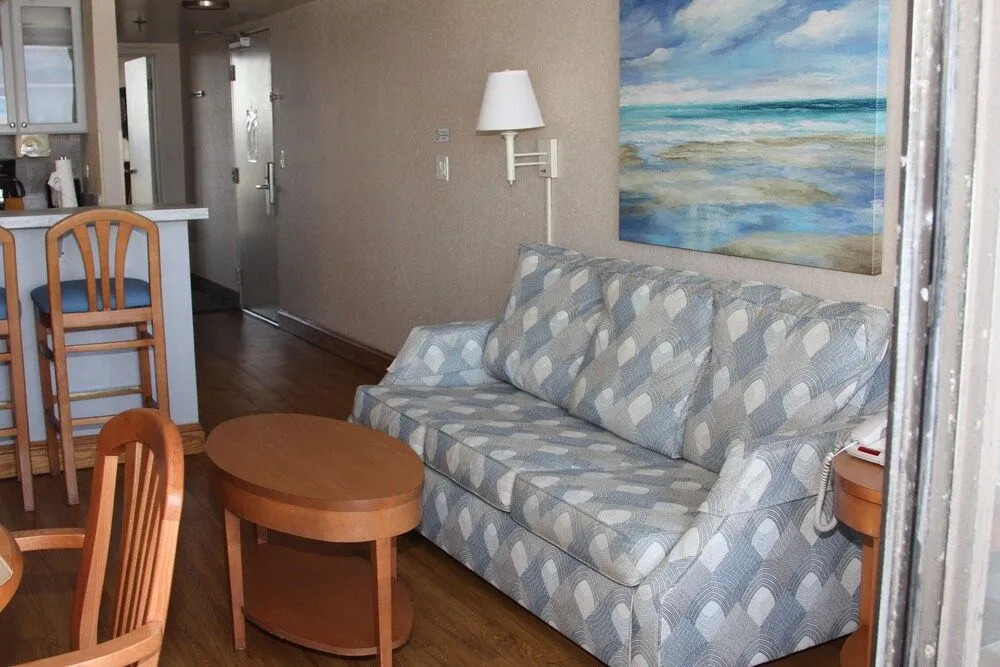 Four Sails Resort